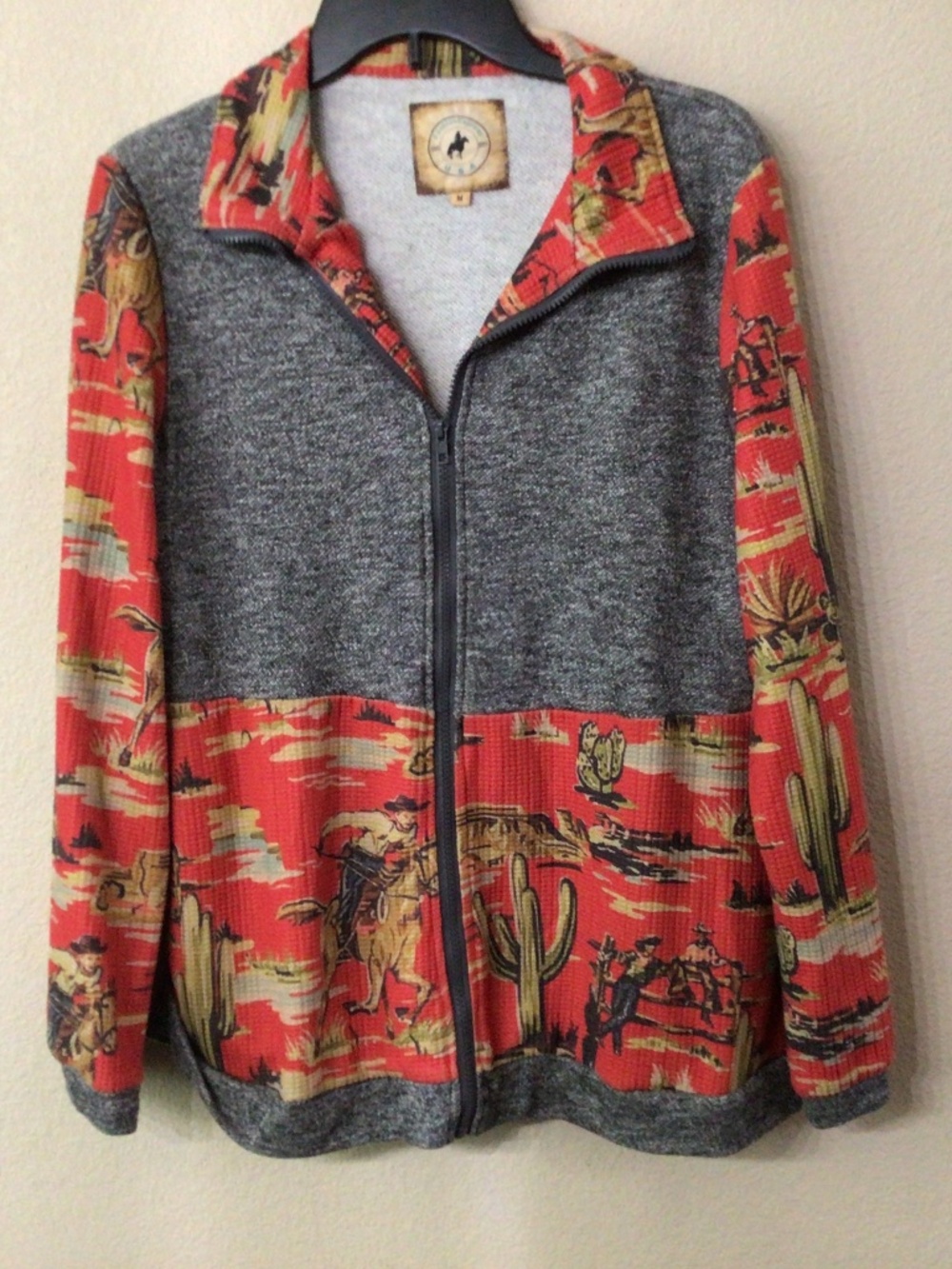 Fashion Express, USA. Western lightweight jacket with zipper front. Size medium